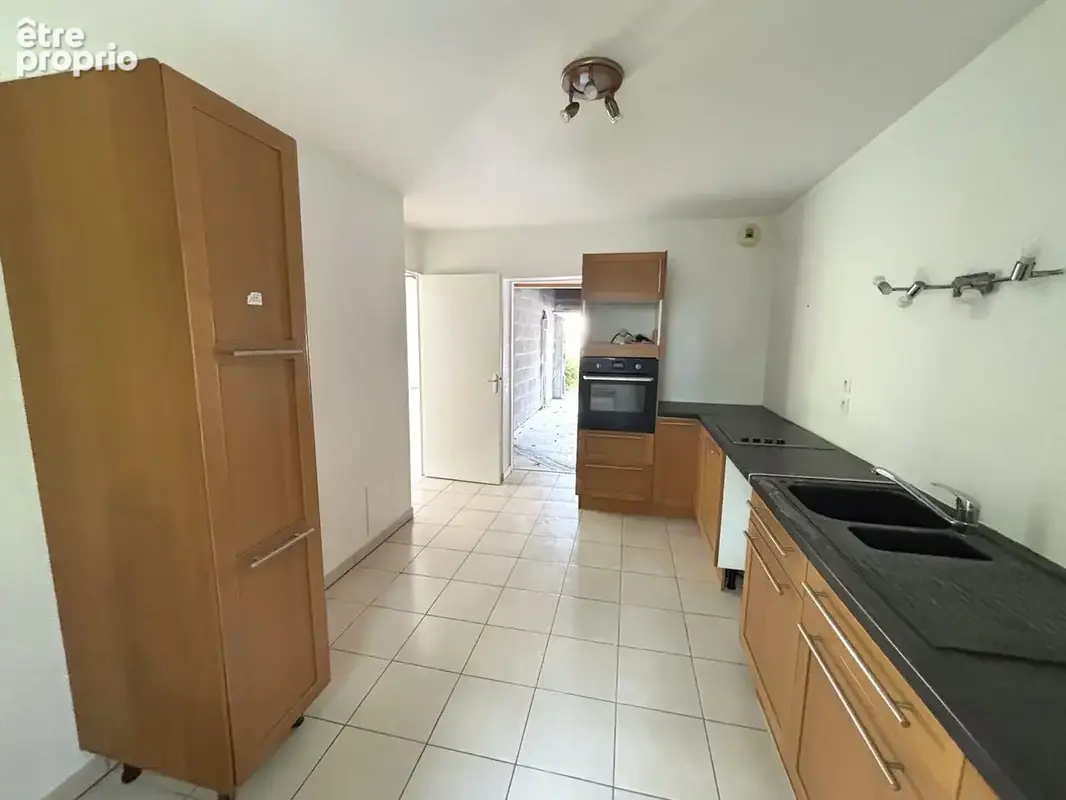 Maison 5 pièces 99 m² à vendre à La Salvetat-Saint-Gilles (31880) - photo 5