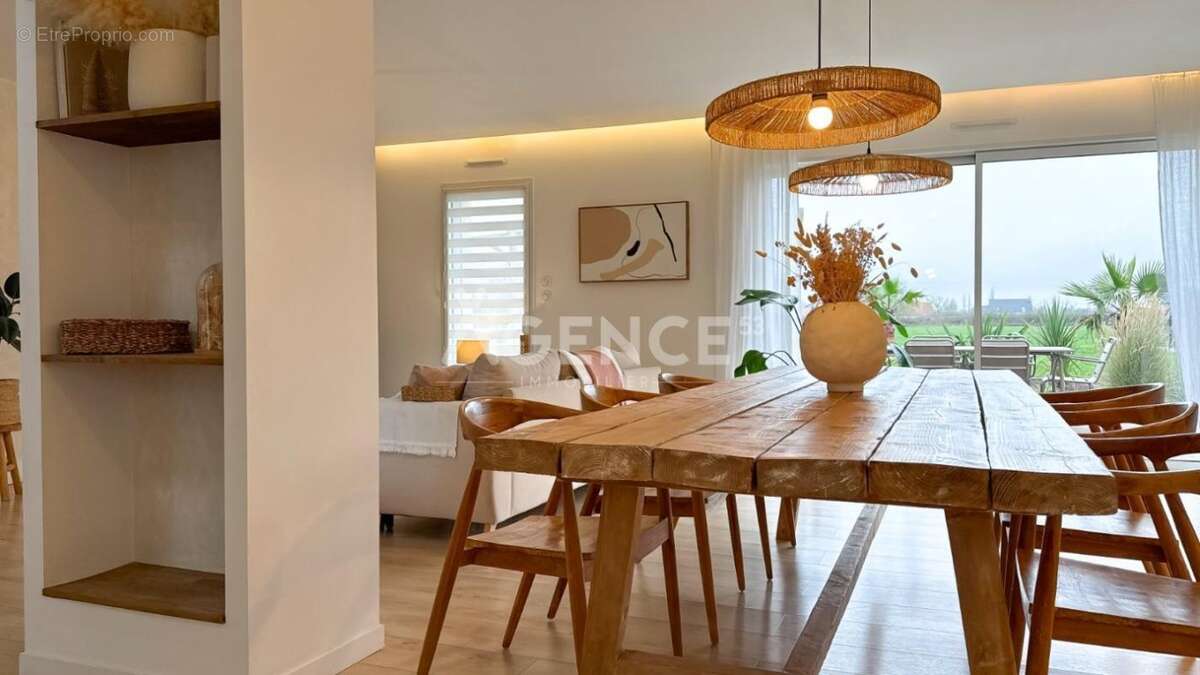 Maison à AIRE-SUR-LA-LYS