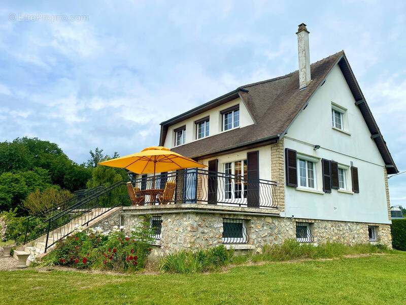 Maison à BEAUMONT-LE-ROGER