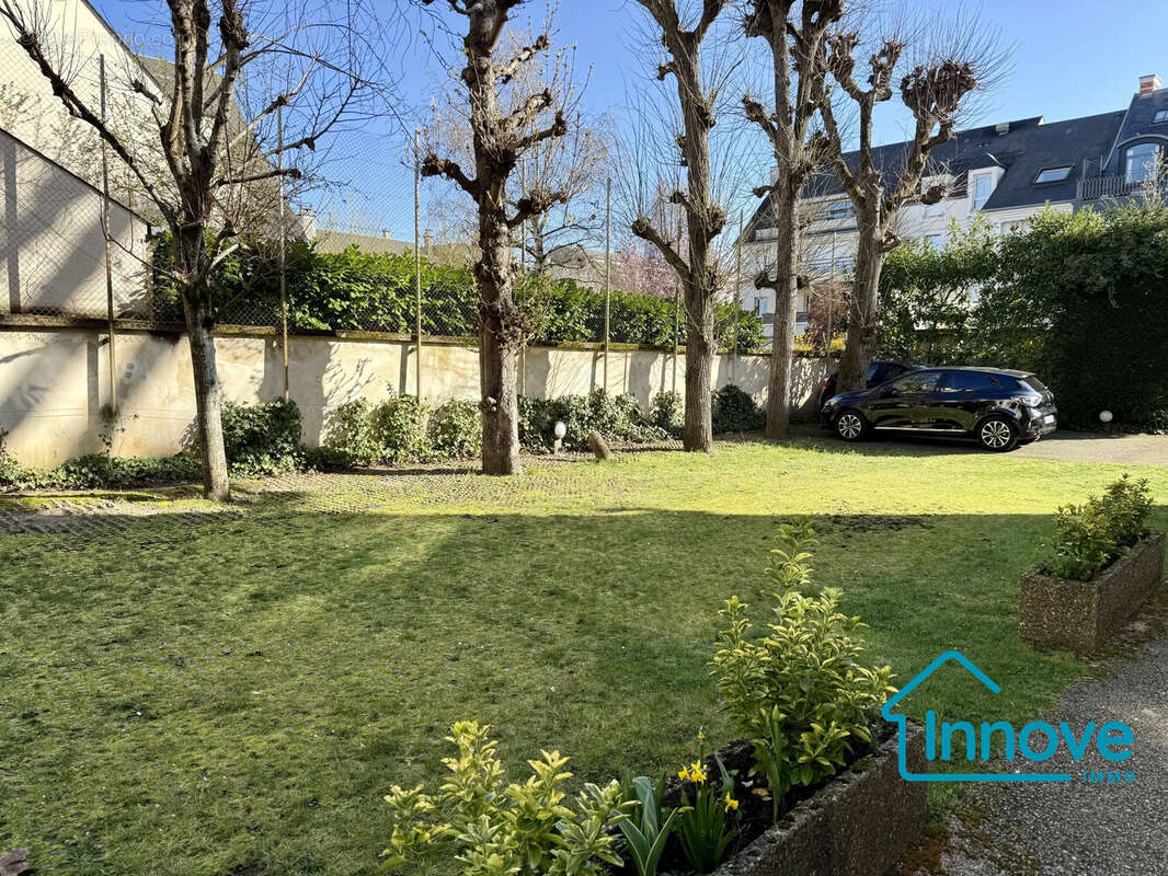 Appartement 78 m² à Versailles  - photo 9