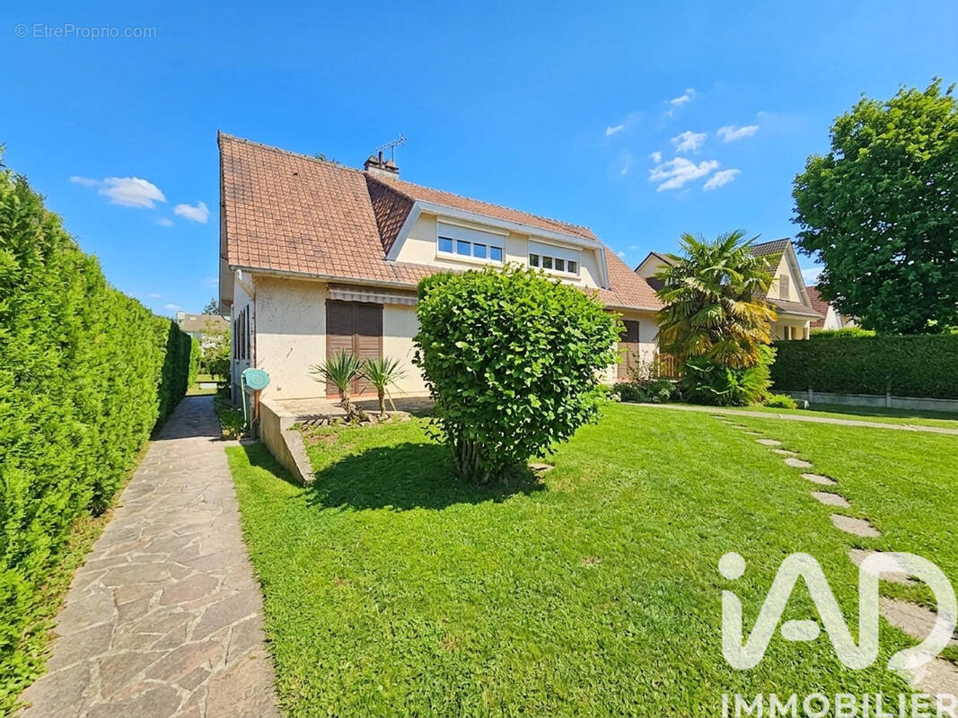 Photo 1 - Maison à BRETIGNY-SUR-ORGE