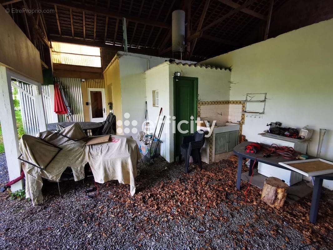 Maison 112 m² à Landelles-Et-Coupigny  - photo 29