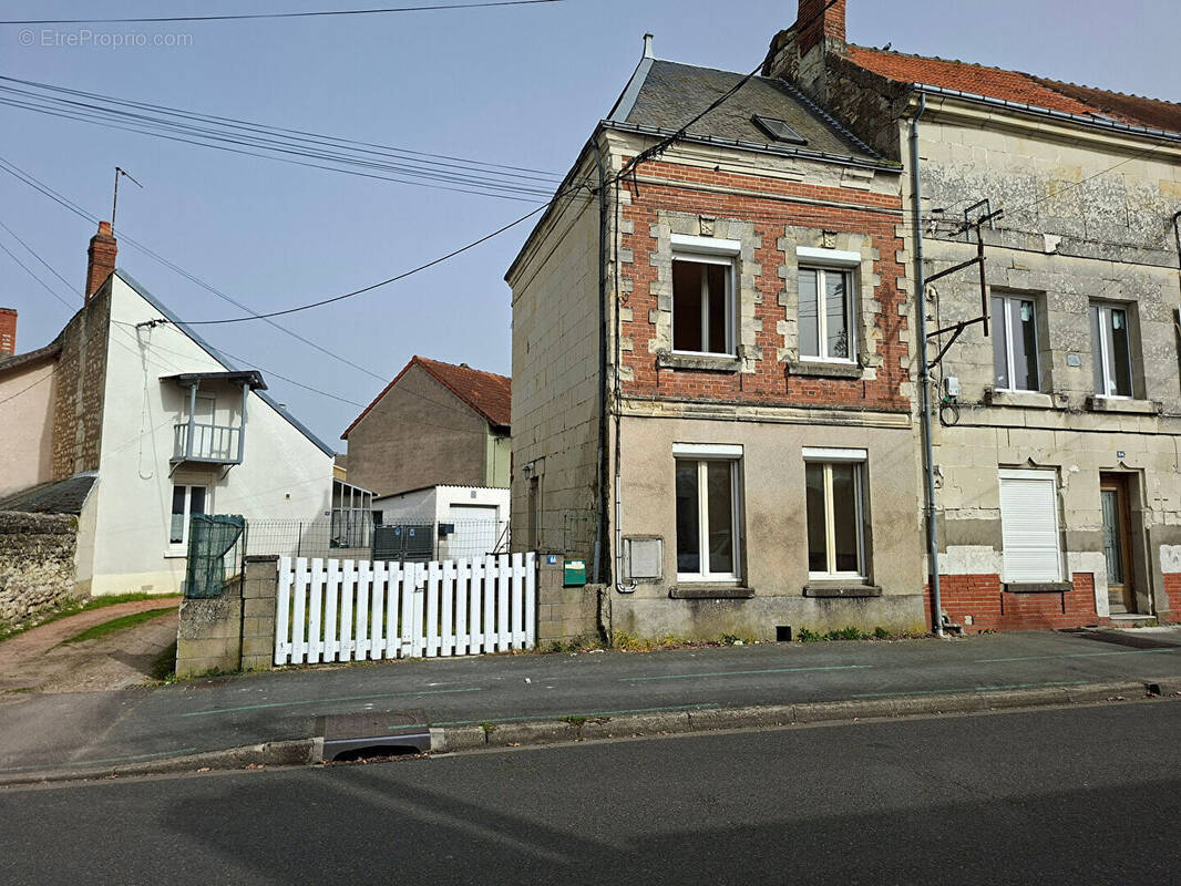 Maison à CHATELLERAULT