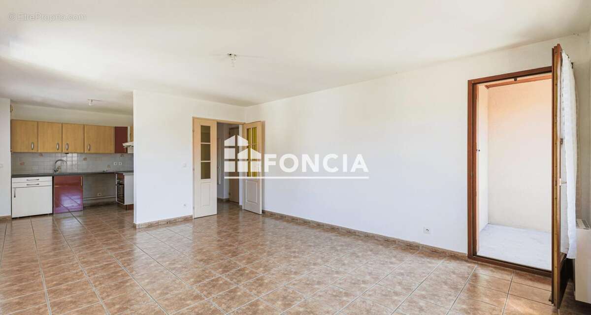  Appartement T3 - Herbeys (38320) - photo 5