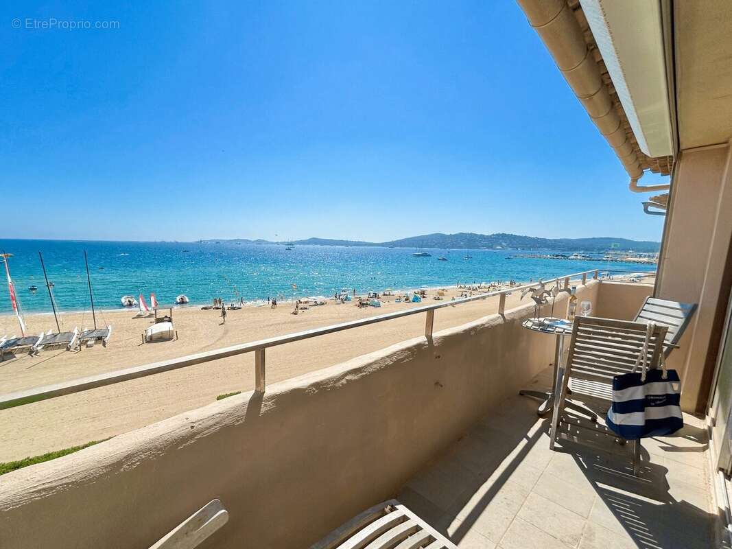 Appartement à GRIMAUD