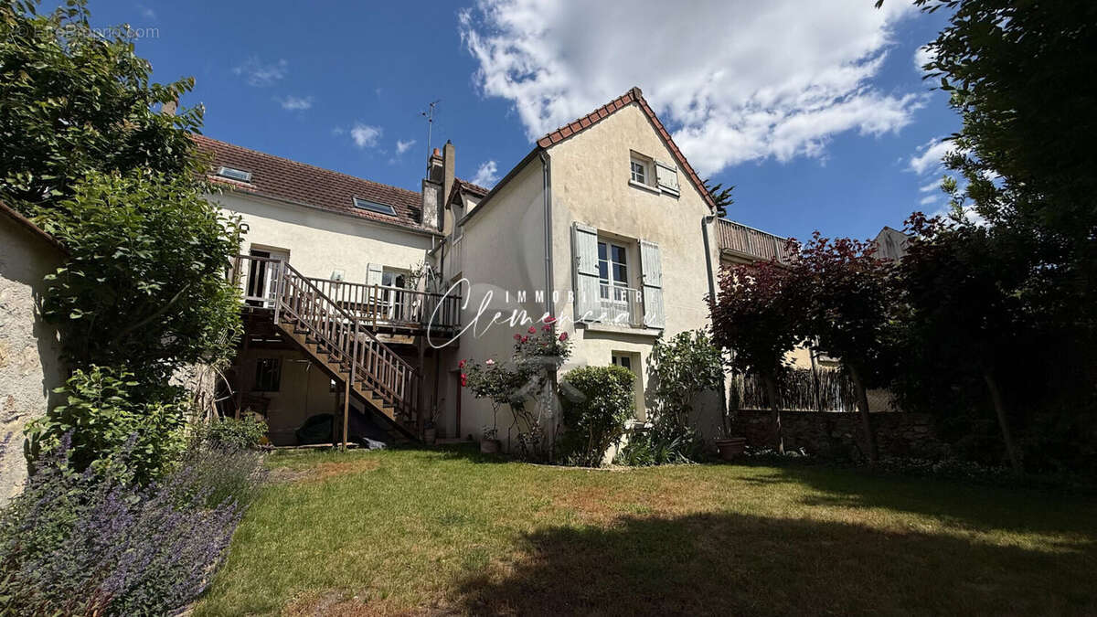 Maison à TRIEL-SUR-SEINE