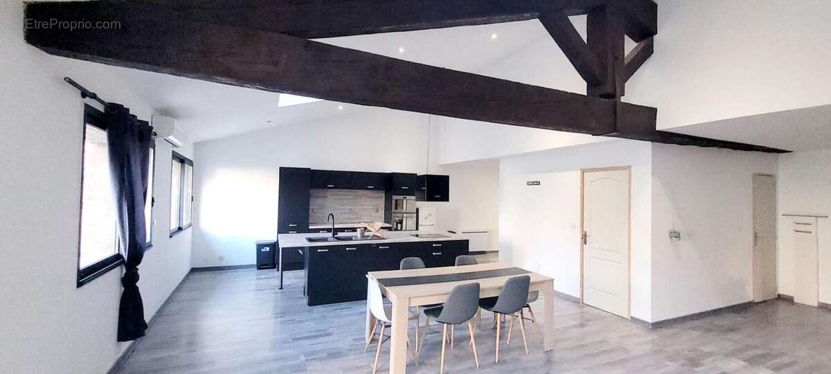 Maison à ARMISSAN