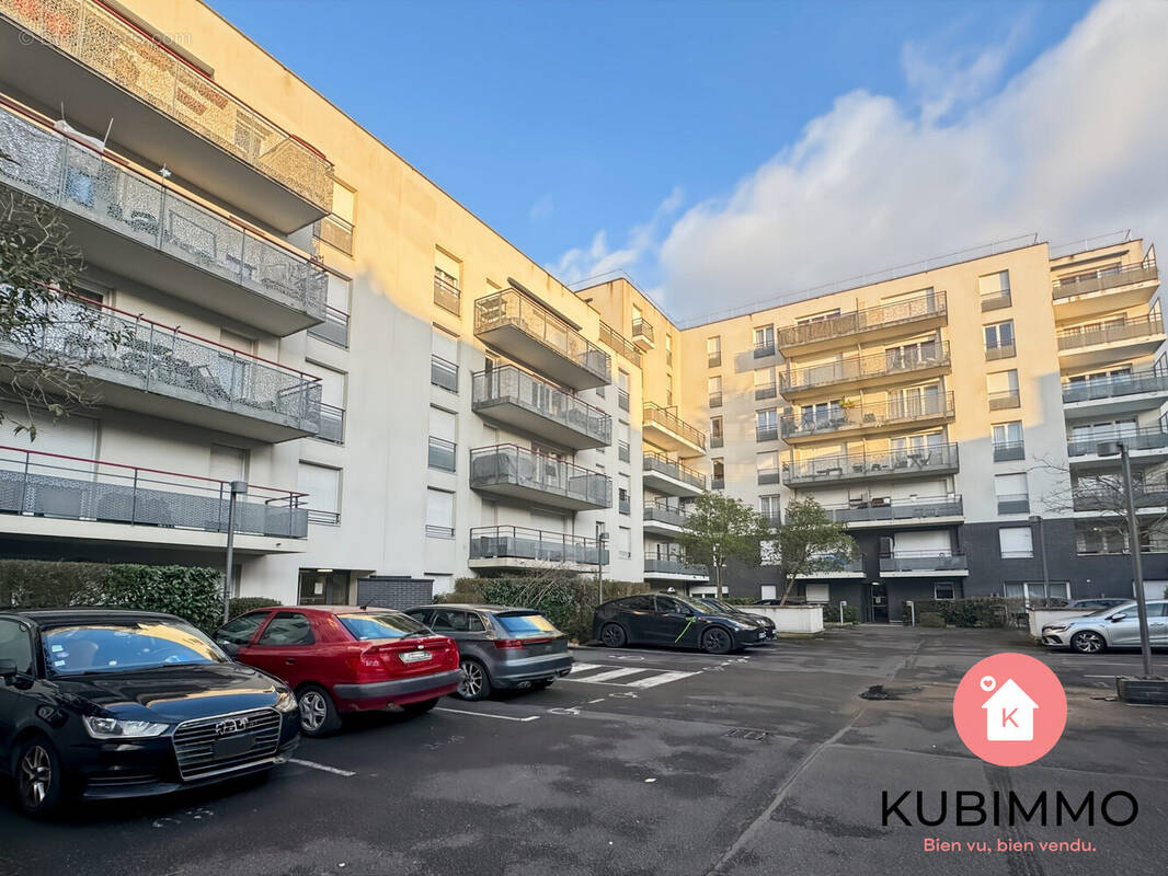 Appartement à LOGNES