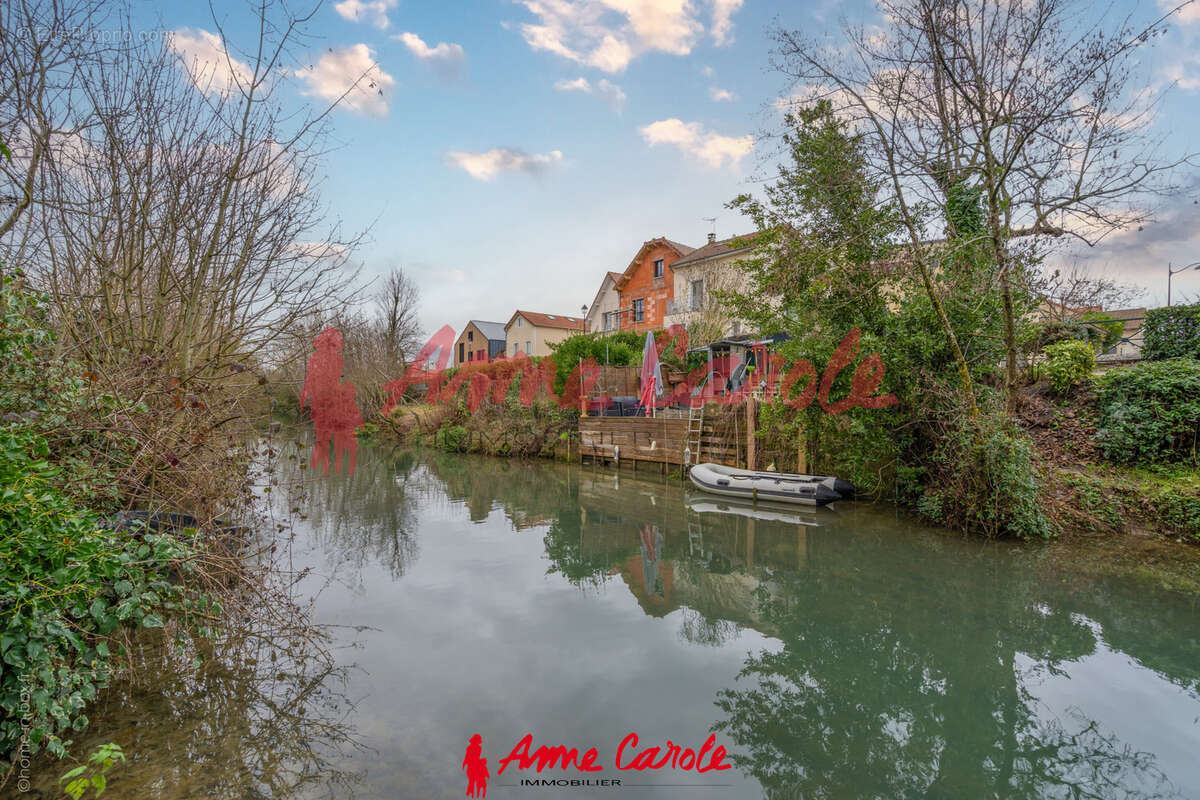 Appartement à JOINVILLE-LE-PONT