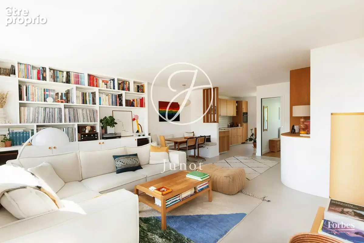 Paris 18e - MARCADET / LAMARCK - Appartement - 3 pièces - 80,03m² Carrez - 2 chambres -  Terrasse et 2 balcons de 29m² - Dernier - photo 7
