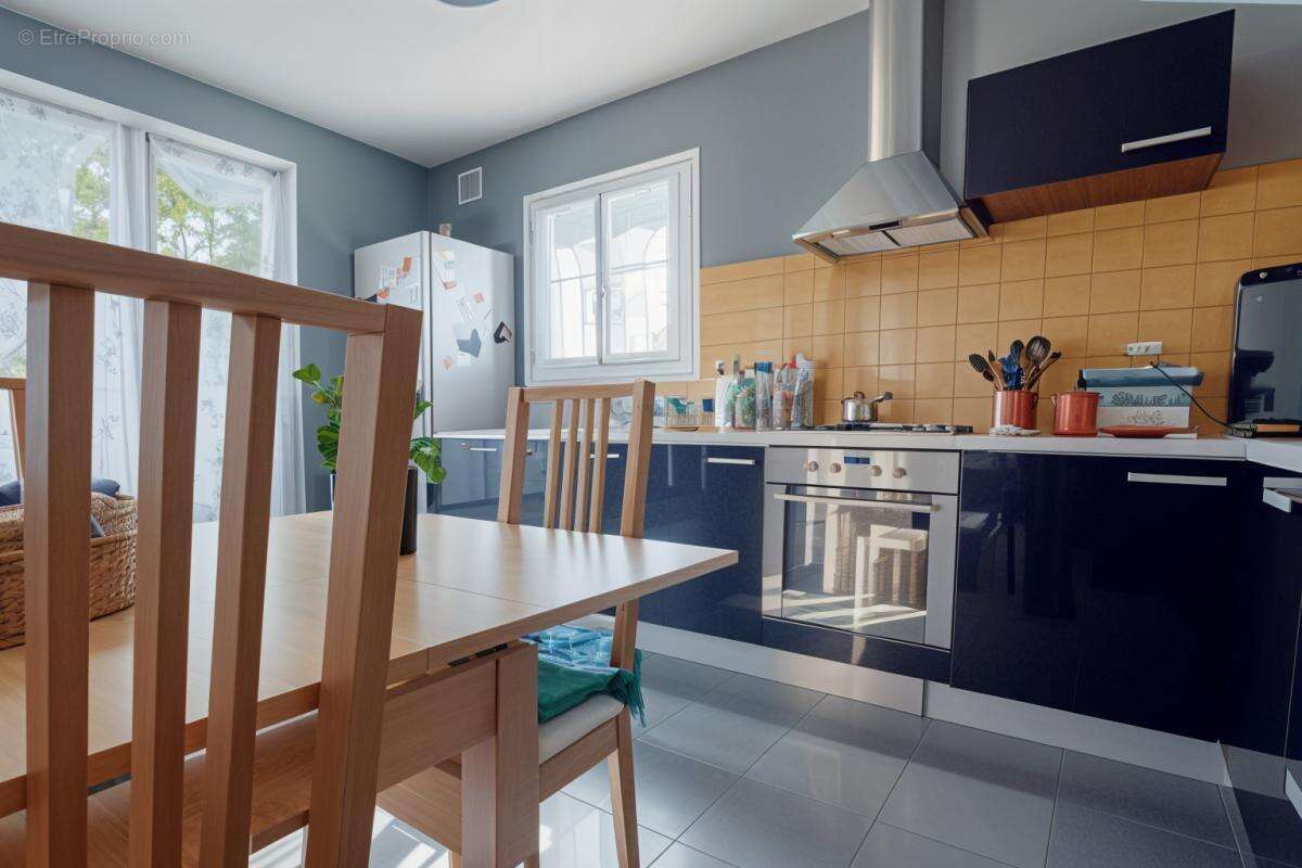 Maison à CLAYE-SOUILLY