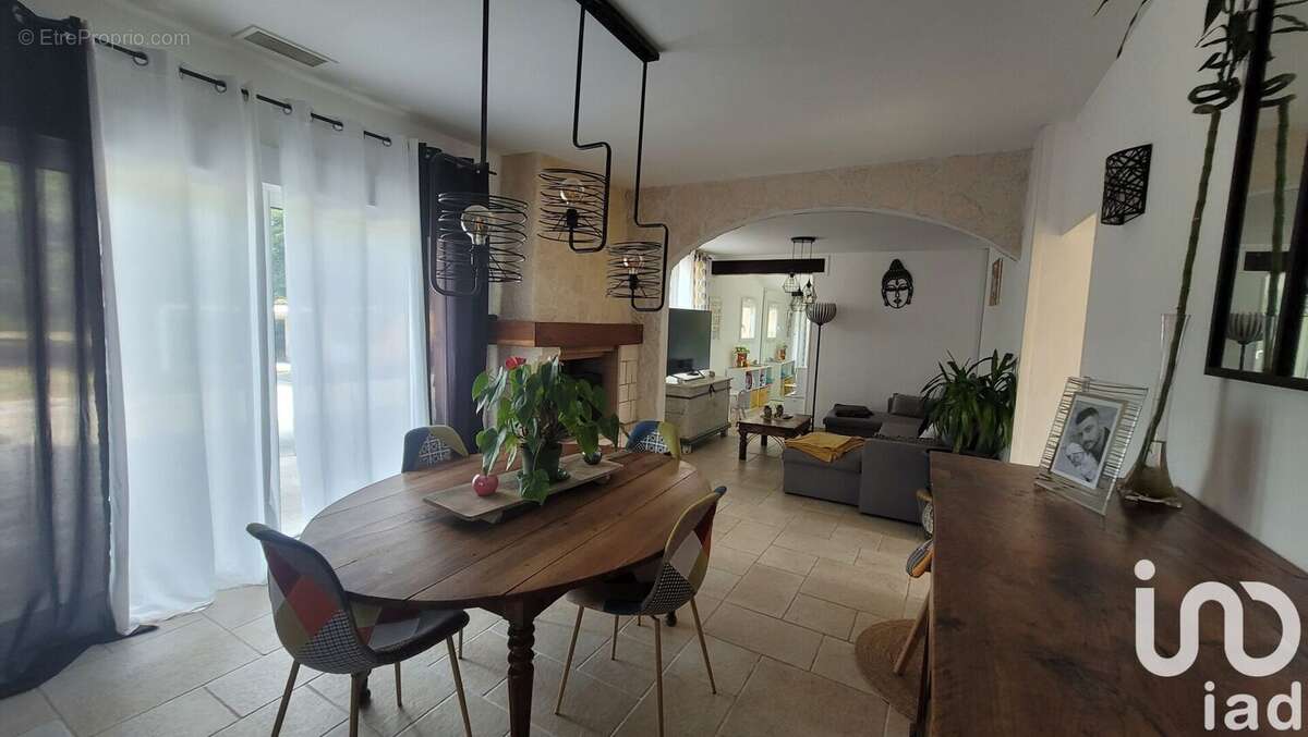 Photo 2 - Maison à LES EGLISOTTES-ET-CHALAURES