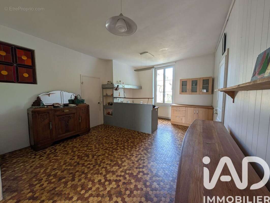 Maison 280 m² à Cloyes-Sur-Le-Loir  - photo 4