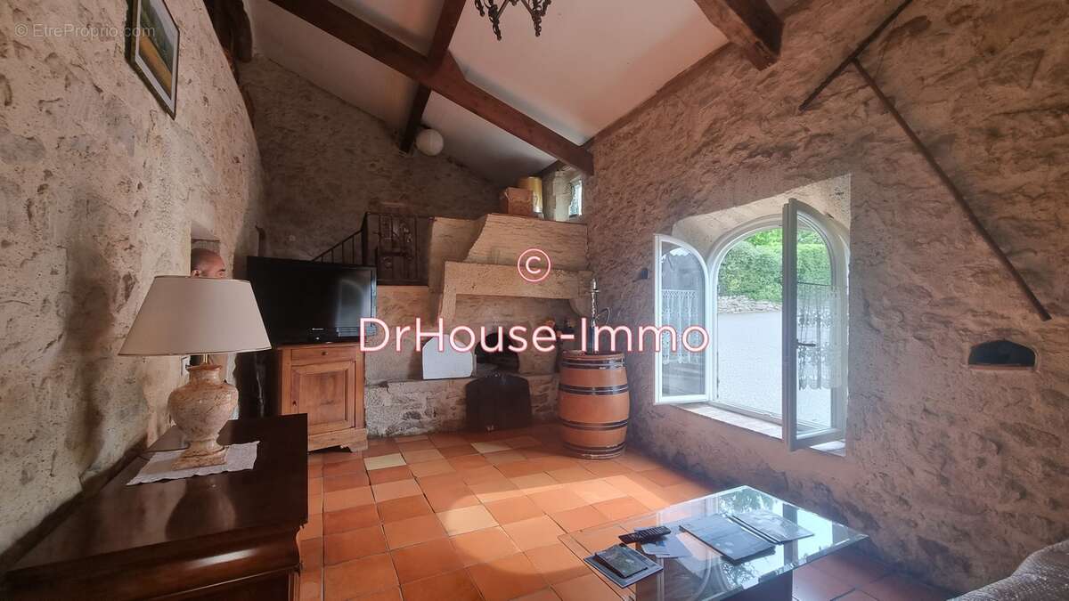 Maison à SAINT-MARTIN-DE-LERM