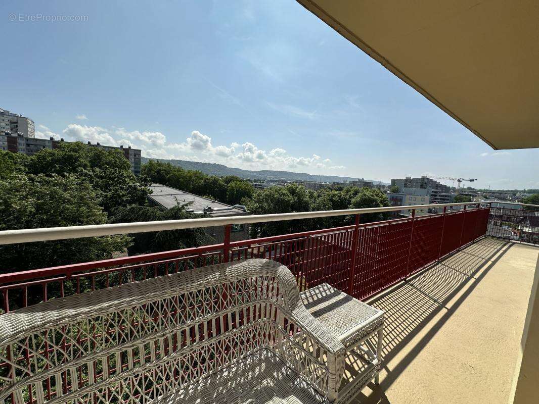 Appartement à SOTTEVILLE-LES-ROUEN