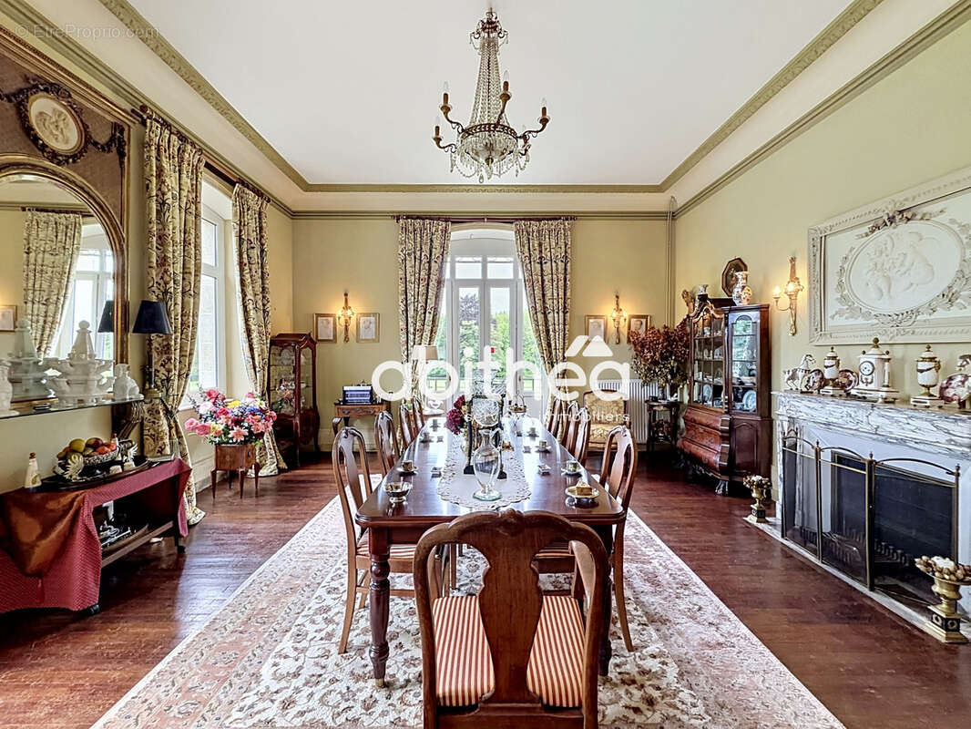 Maison à BUSSIERE-GALANT