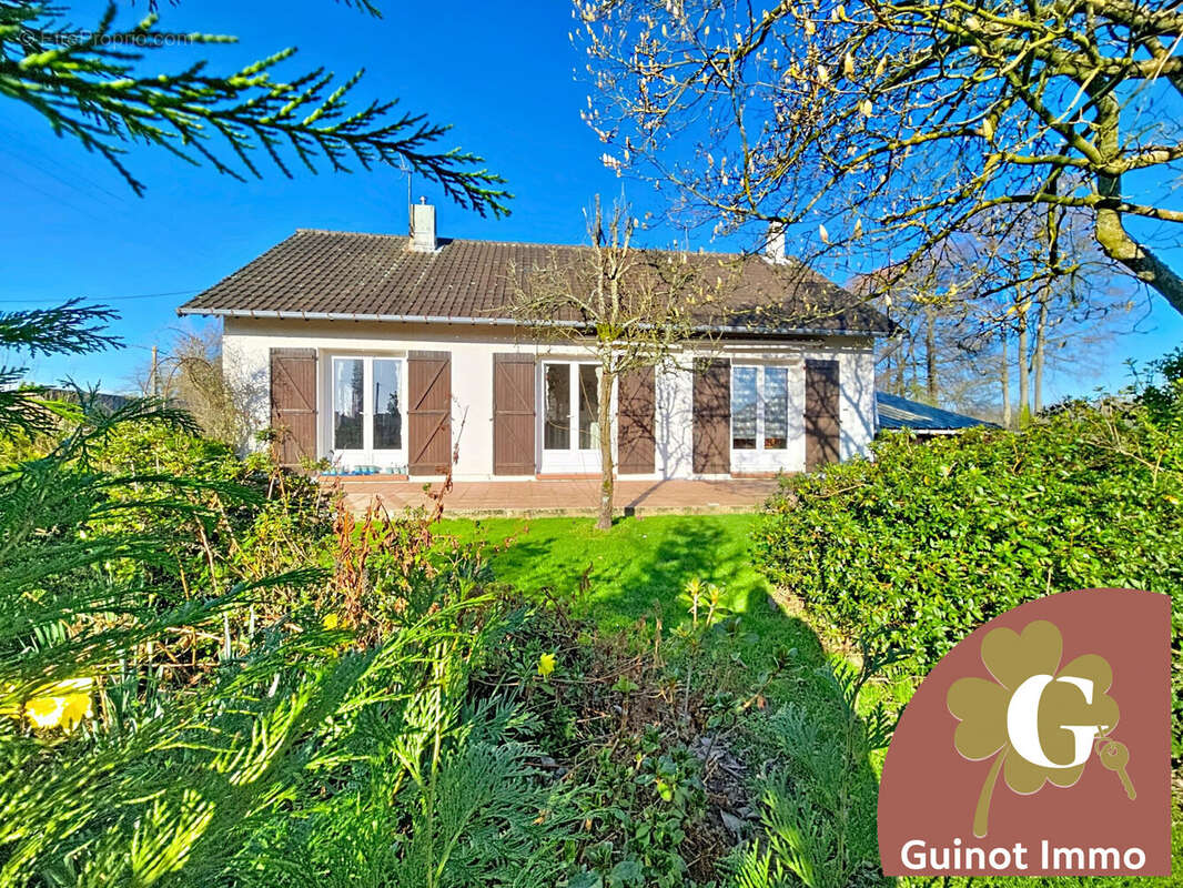 Maison à GRAND-CAMP