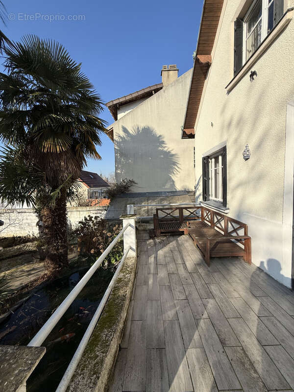 Maison à LE BLANC-MESNIL