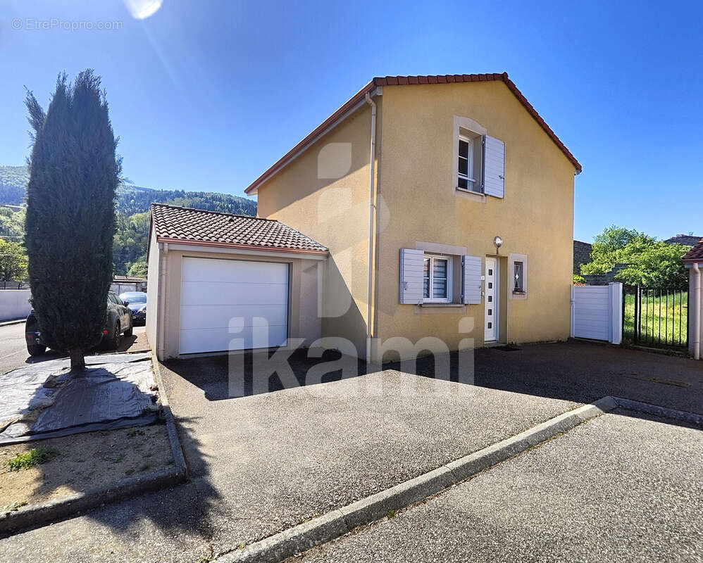 Maison à VILLEVOCANCE