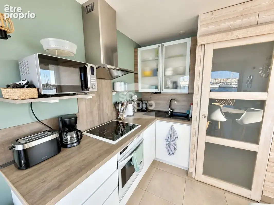 Réf : 2344 - Vente Appartement 2 Pièces duplex avec parking et superbe vue sur le Port ! - photo 7
