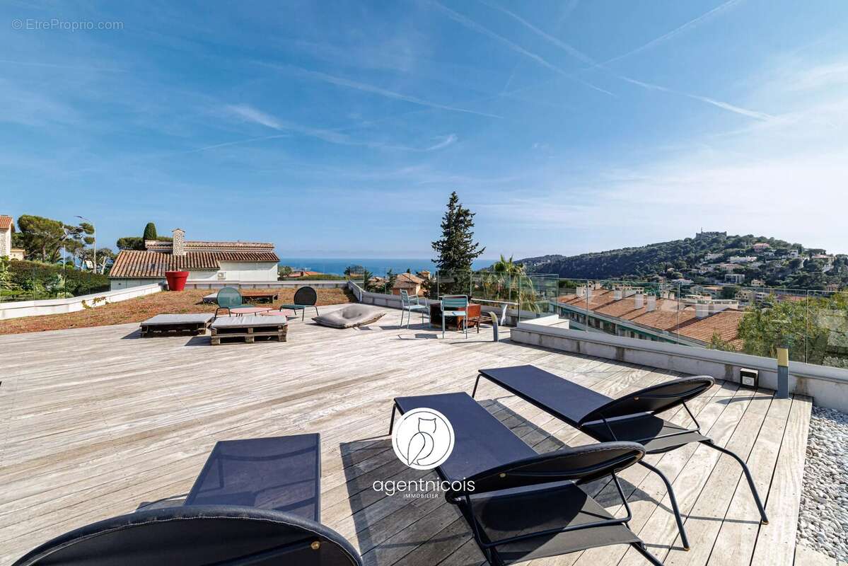Appartement à VILLEFRANCHE-SUR-MER