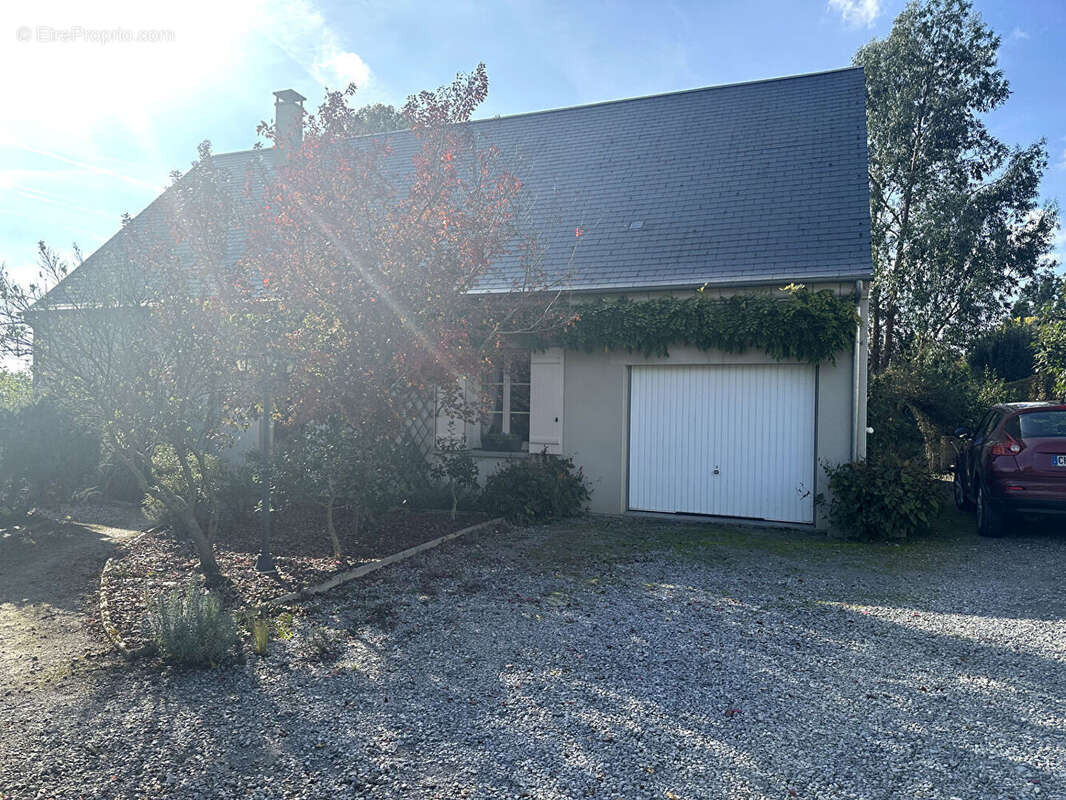 Maison à FONTAINE-LES-VERVINS