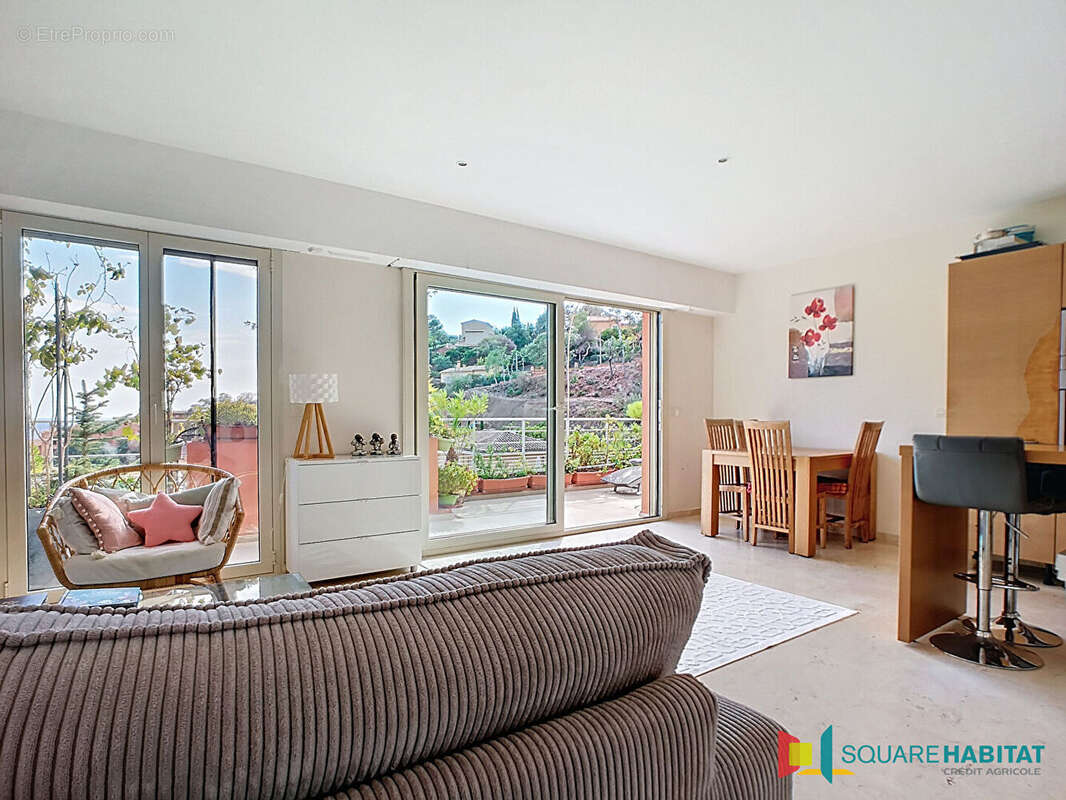 Appartement à THEOULE-SUR-MER