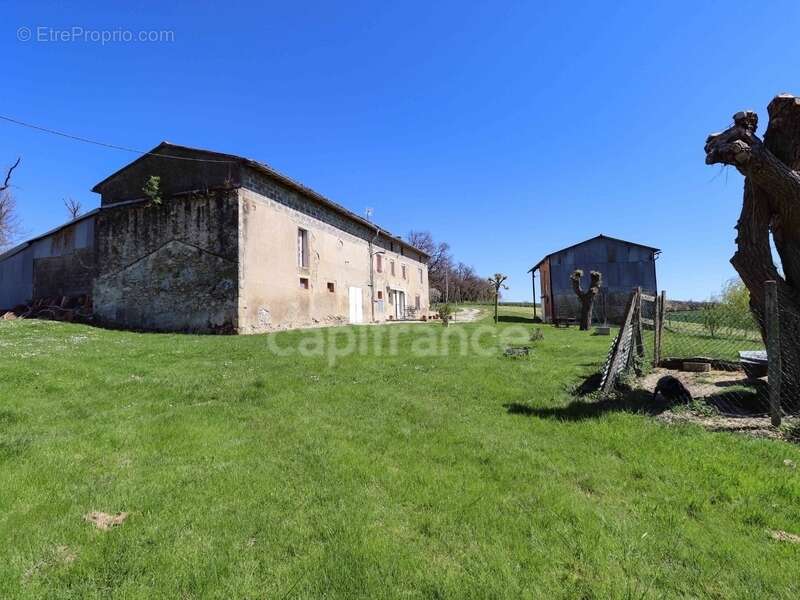 Maison à PUYLAURENS