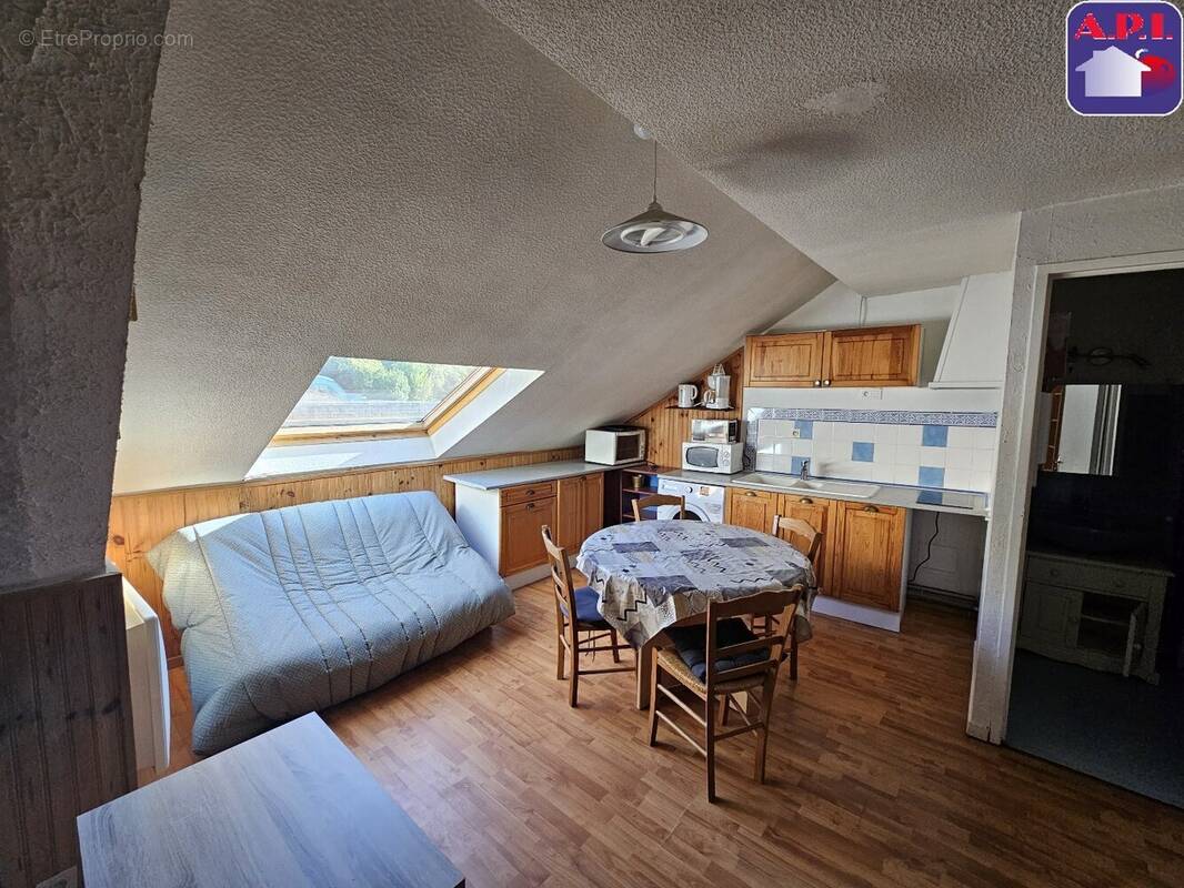 Appartement à AX-LES-THERMES
