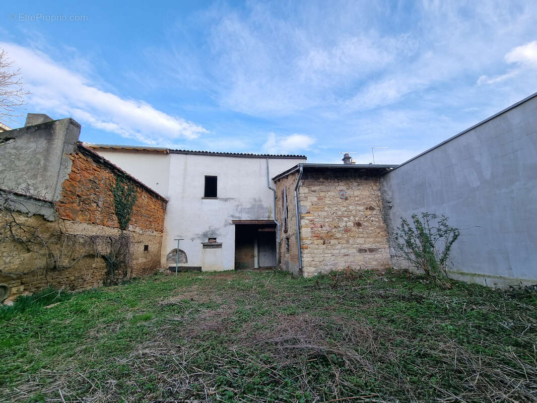 Maison à VILLEFRANCHE-SUR-SAONE