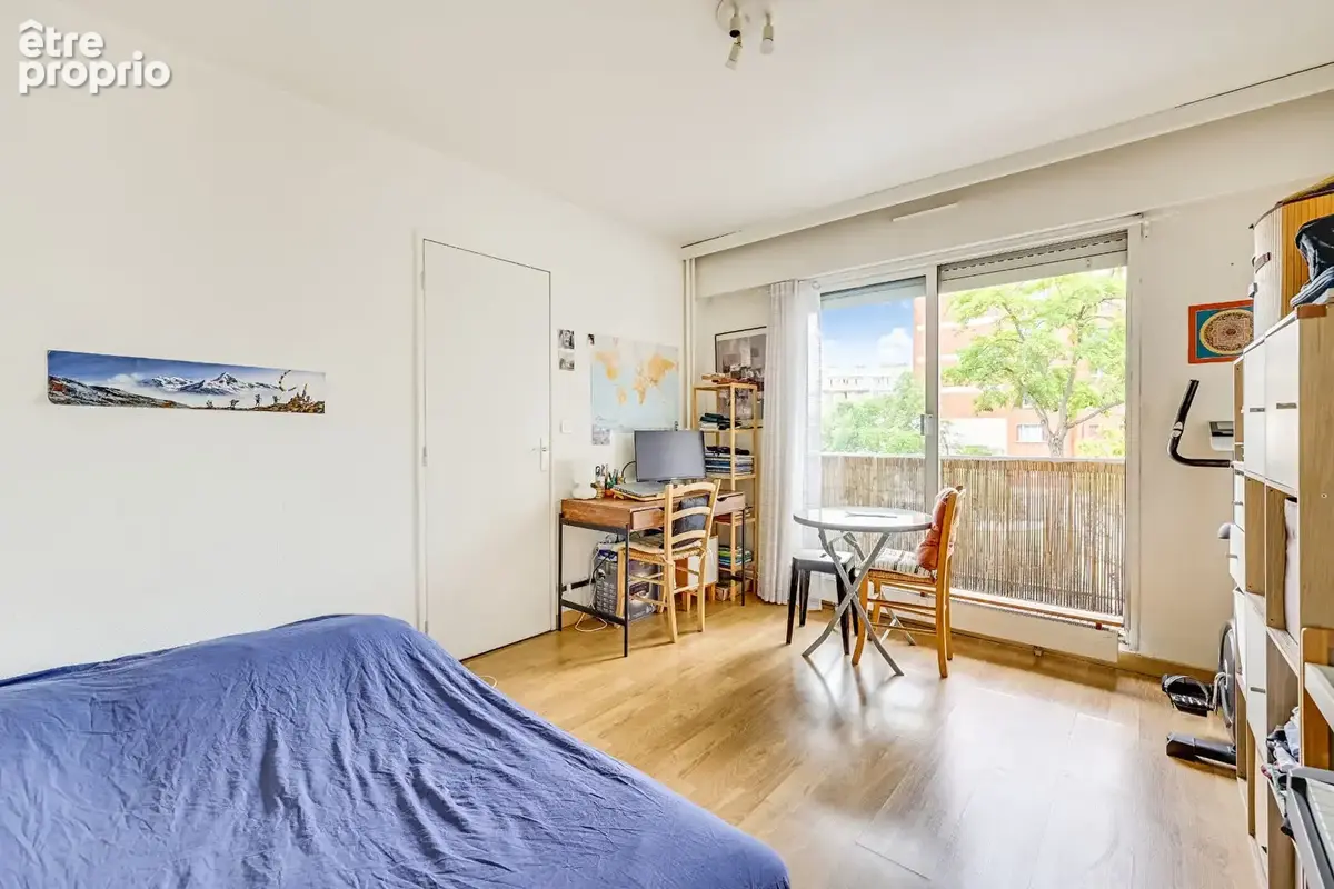 Paris 18ème - Studio 24m² avec balcon de 6m² - photo 9