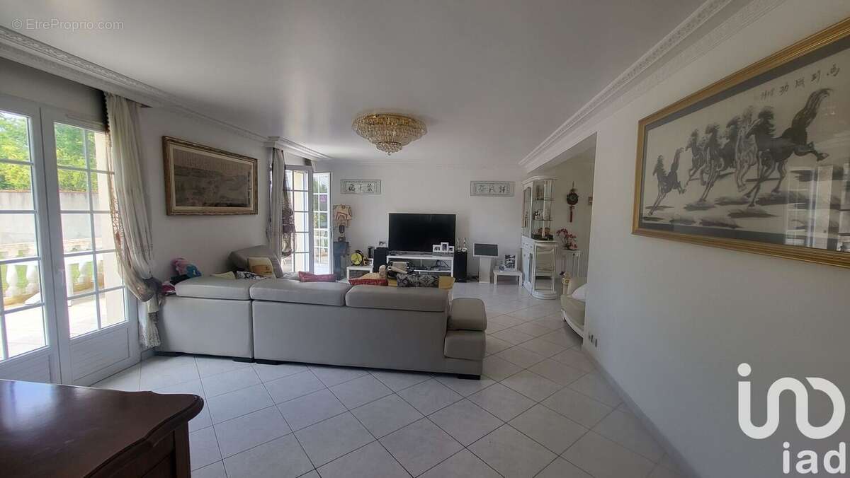 Maison 170 m² à Amilly  - photo 6
