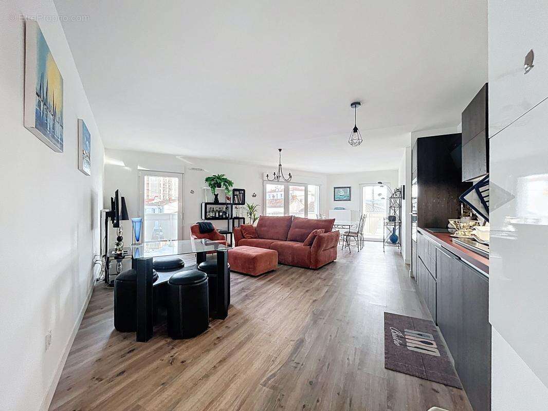 Appartement à LA ROCHELLE