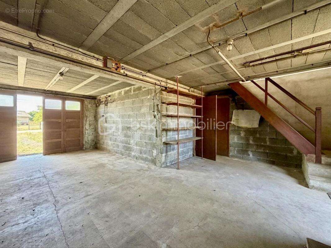 Maison élevée sur sous-sol de 152 m² - photo 11