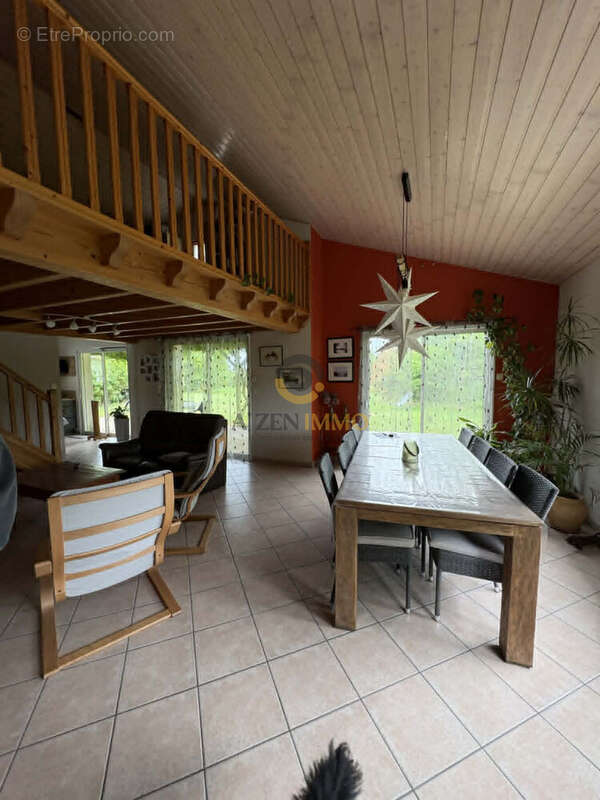 Maison à BRESSUIRE