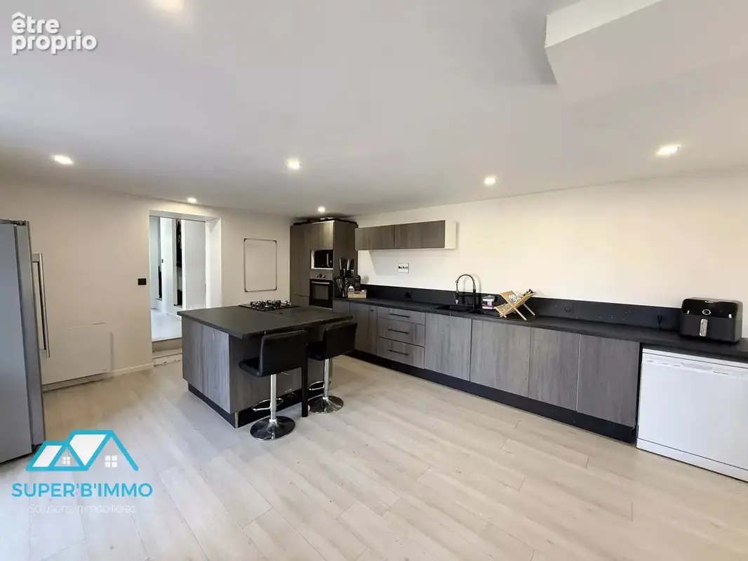 Maison 140 m² - terrain - photo 3