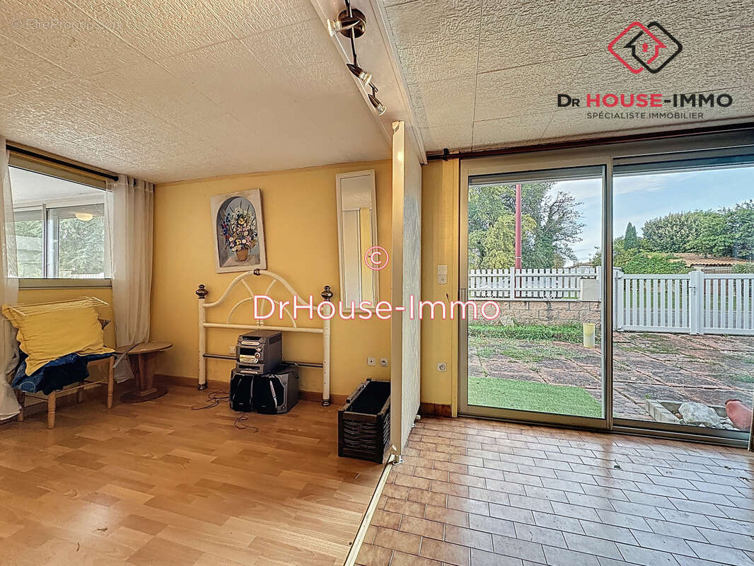 Maison à SAINT-LEON-SUR-L&#039;ISLE