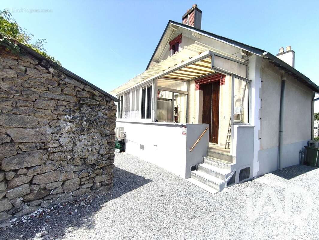 Photo 9 - Maison à SAINT-SULPICE-LAURIERE