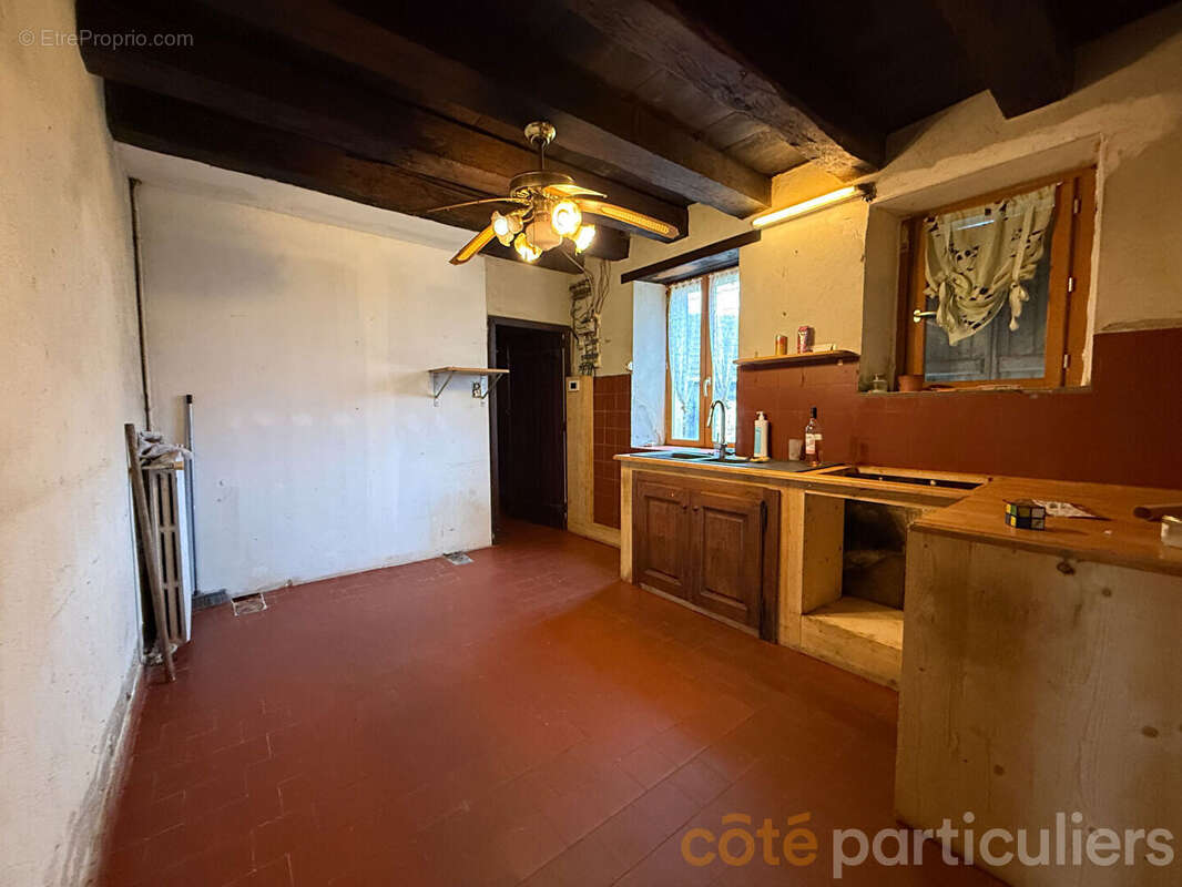 Maison à ISLE-ET-BARDAIS