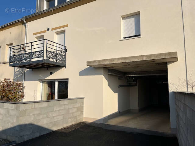Appartement à LEXY