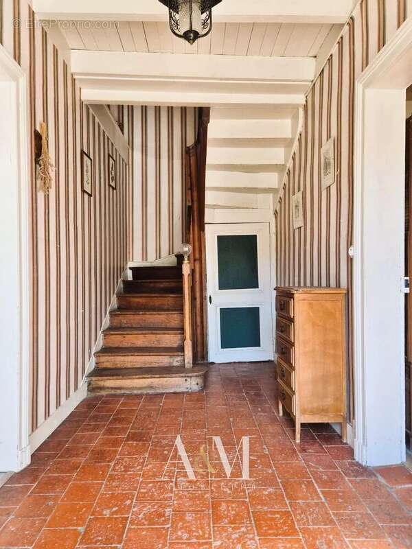 Maison à SAINT-SATURNIN