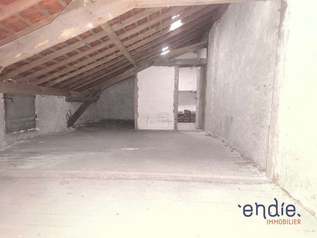 Maison à COSNE-D'ALLIER