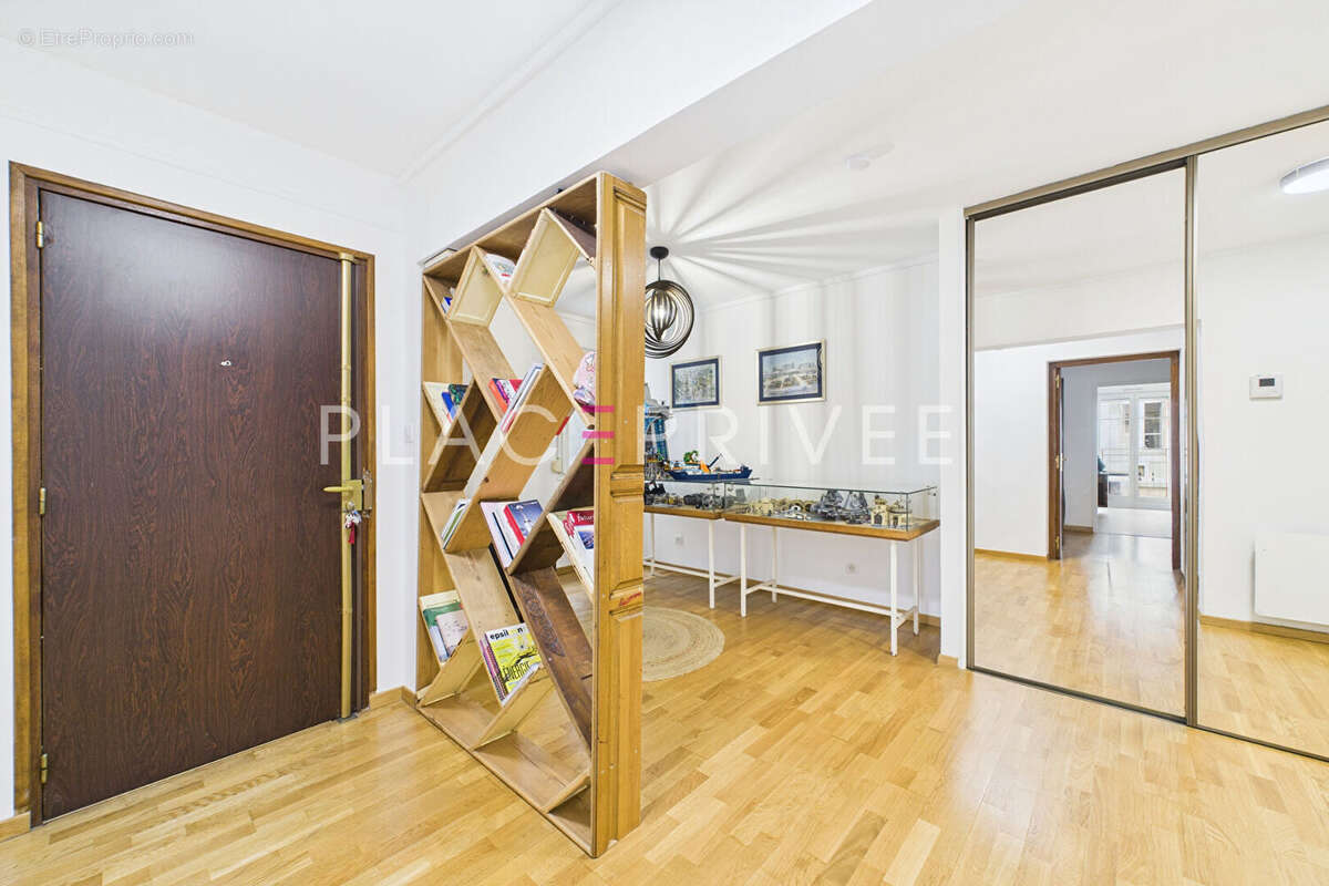 Appartement avec ascenseur et Stationnement - photo 7