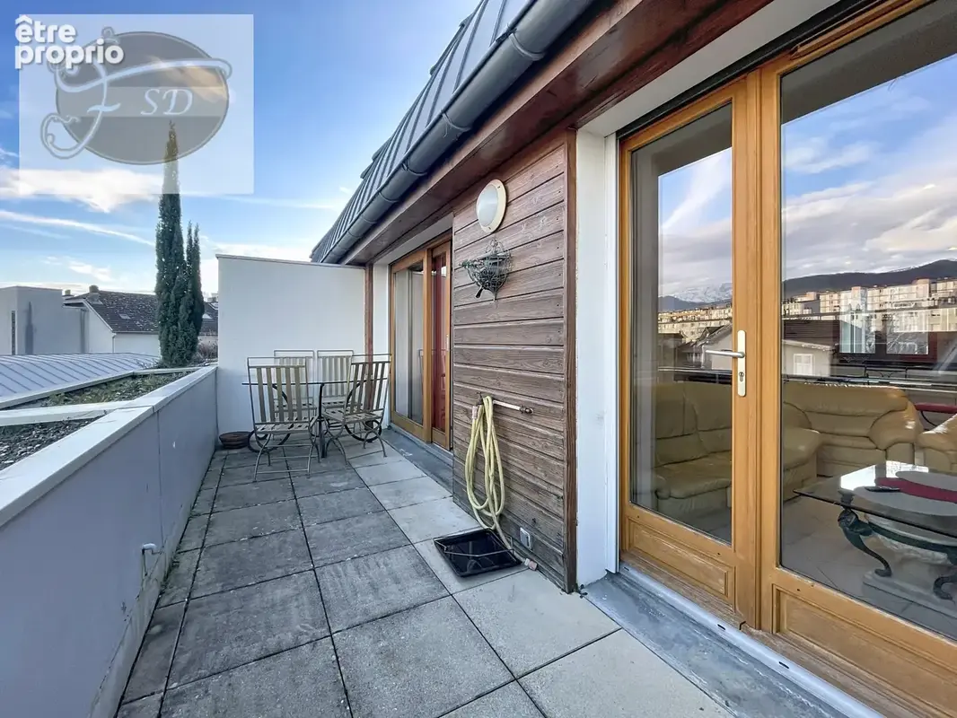 Appartement duplex 3p+c 77m2 - photo 5