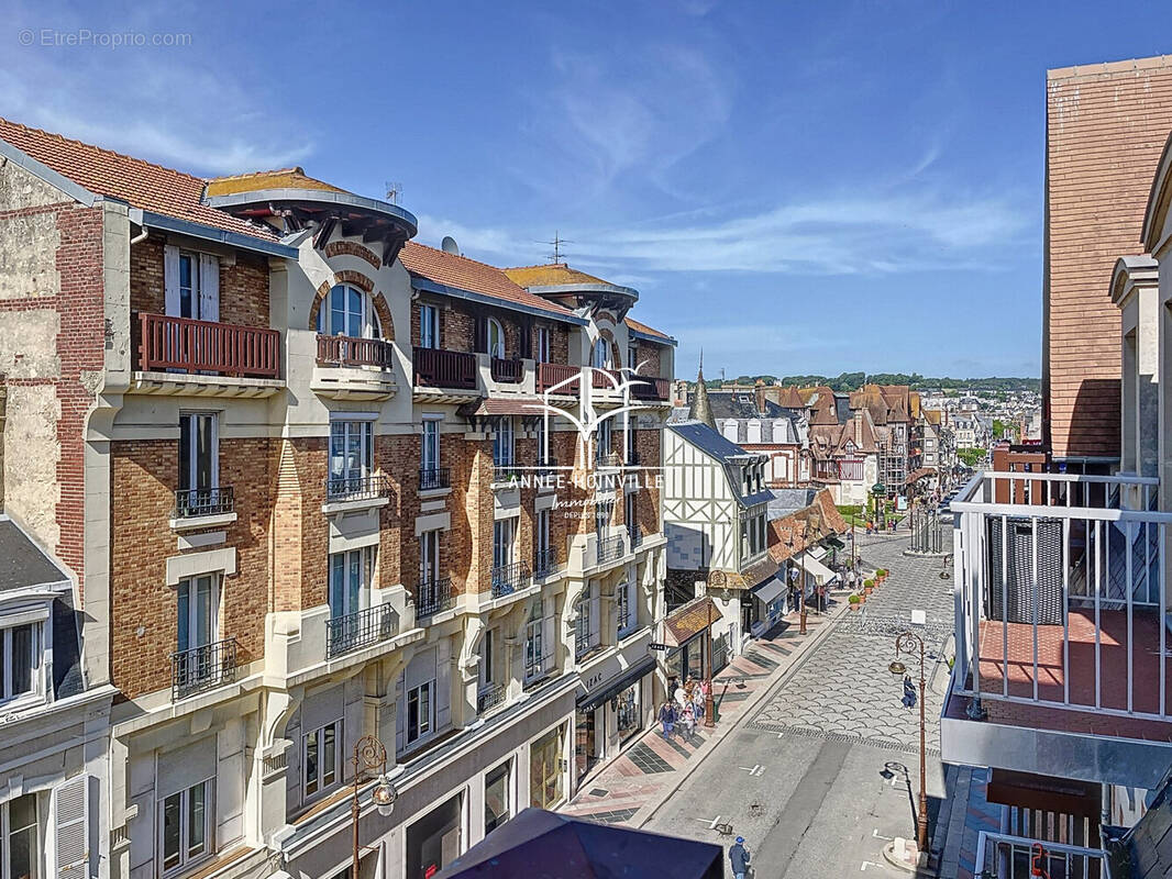 Appartement à DEAUVILLE