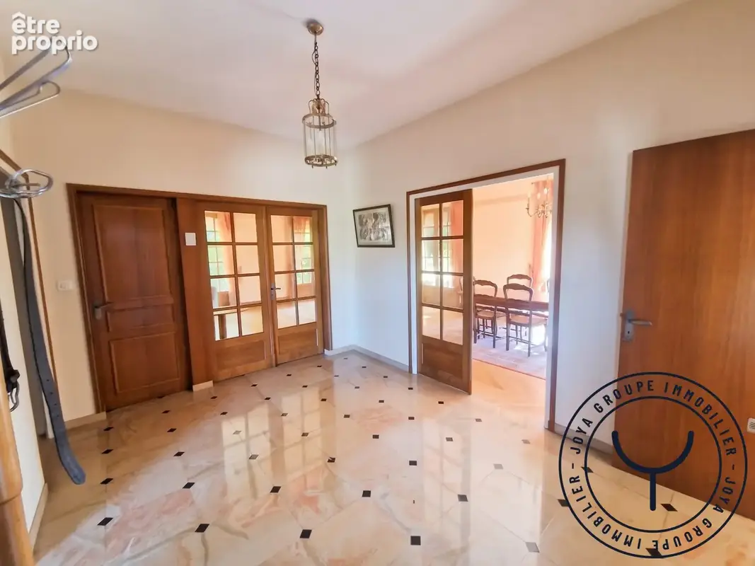Maison 6 pièces 132 m² à vendre à Marcilly-Sur-Seine (51260) - photo 3