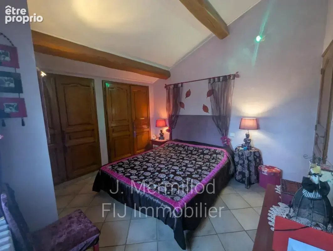 Maison 7 pièces / 183 m² / 393 000 EUR / SAINT-PRIVAT-DES-VIEUX - photo 8