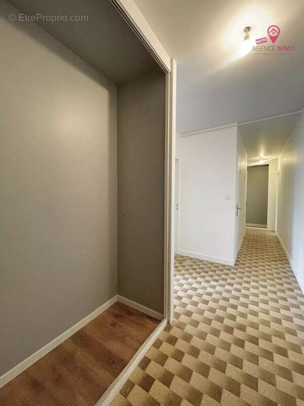 Appartement à VAULX-EN-VELIN