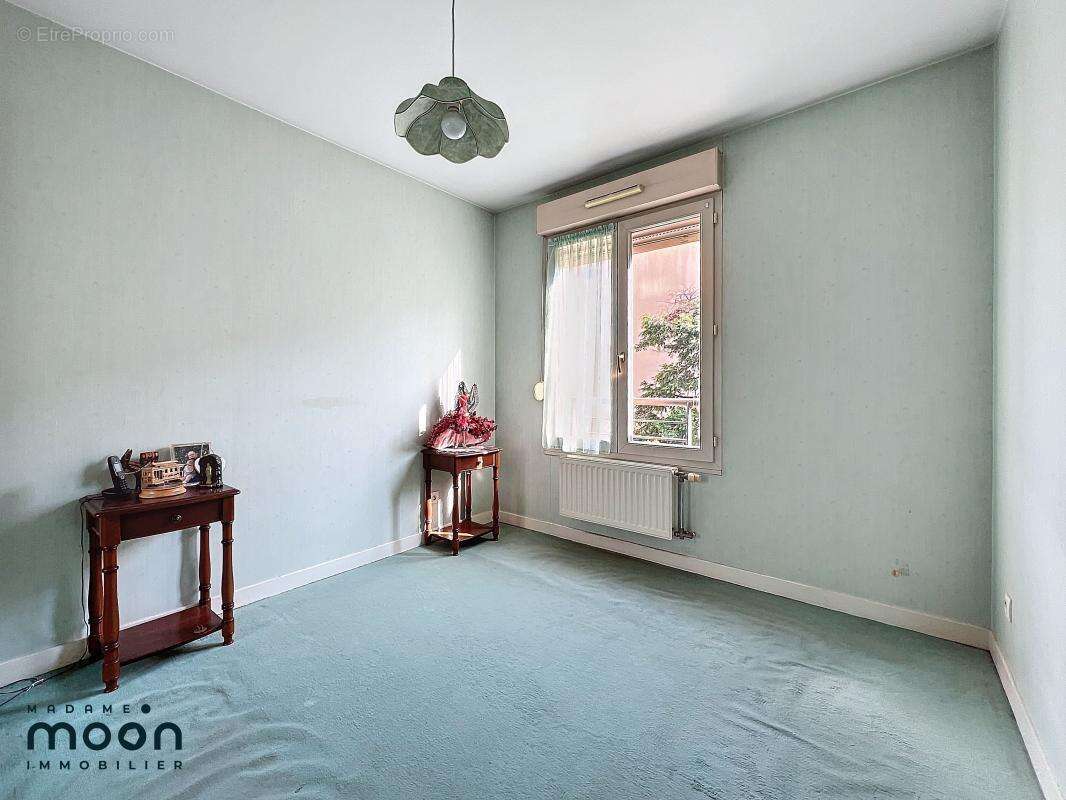 Appartement à LYON-8E