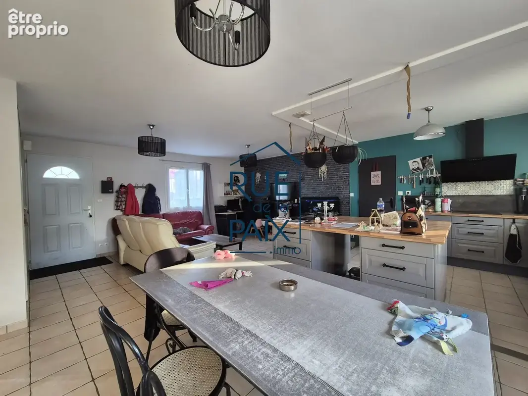Maison 4 pièces 94 m² à vendre à Sammarcolles (86200) - photo 7